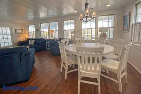 Carolina Breezy by Sea Scape Properties - Image 5