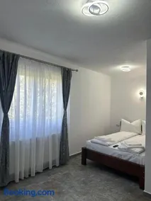 Pensiunea Casa Suciu - Image 4