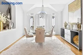 Large home Welcoming for Large Groups and Families - Image 2