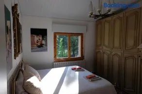 Emilia Green Escape BnB - Image 1