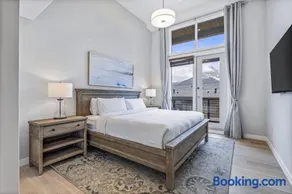 Gorgeous Spring Creek Penthouse - Image 4