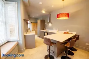 3 bed Victorian terrace 10mins walk from Colchester city centre - Image 5