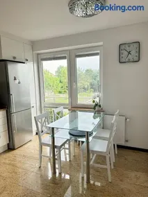 Marble Apartament Zamość, 86 m2, klimatyzacja, 2 łazienki, parking, do 6 osób, 10 min od Starego Miasta - Image 2