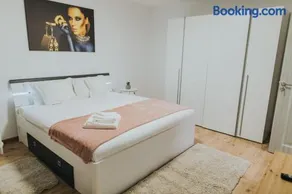 Alessandra-Aparthotel - Image 1