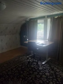 Cozy Spacious House Near Uppsala City Centre - Image 3