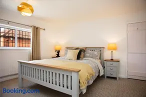 Ye Olde Saddlery B&B - Image 3
