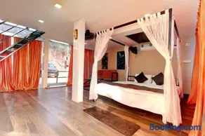 Trinity Villas - Image 2