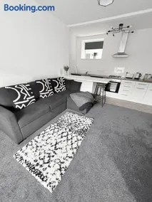 Galashiels, Scottish Borders, One Double Bed - Image 2