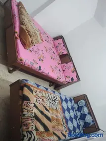 Temple Side Residency Hotel - Image 1