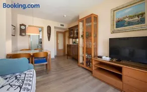 Miquel 2 – Apartamento con Parking, Wifi y A/C - Image 2