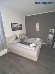Apartament Suite 2 - Image 1