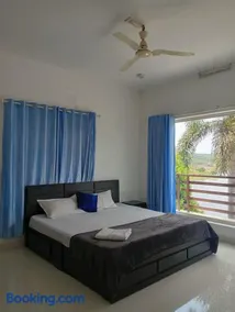 Nvoyages Lake View Cottage - Image 1