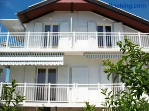 Apartments Niksa - Image 2