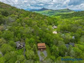 Entire cabin on Sugar Mountain - Image 3