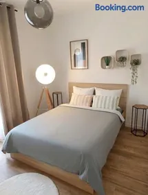 Appartement climatisé rez-de-chaussée - Image 3