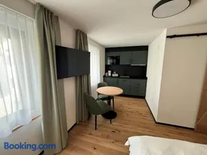 Appart Hotel Pitschonia Self Check-In - Image 3