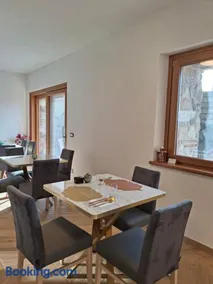 Vie D'Alt Wine and Rooms - Image 4