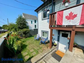 Executive 2 Bedroom Garden Suite Free Parking - Save on Long Stays! - Image 1