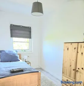 Schönes Apartment in Walschleben - Image 3