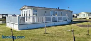 Golden Anchor Holiday Park- Europa Sequoia Private Static Caravan Hire - Wildflower Meadow - Chapel St Leonards - Image 3