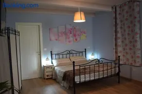 Petite maison - Image 1