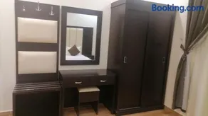 مساكن الفخامة للشقق المخدومة طويق - Image 3