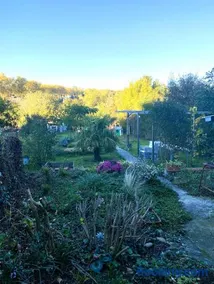 Dépendance dans un jardin de centre ville Lacambradeljardin - Image 2