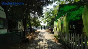 Camping Mitikas and Bungalows - Image 2