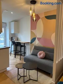 En Aparté Théâtre, Studio au cœur de Laval - Image 1