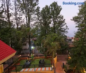 Marigold Villa with Swimming pool - Image 4