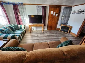 Country Living - Image 4