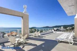 Luxo e exclusividade - Apartamento a 30m da praia da Cachoeira Floripa - Image 2