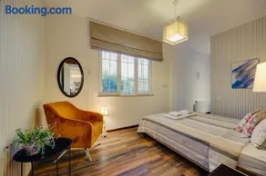 Luxury Georgian Villa - Image 5