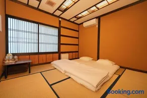小嵐山秋月温泉旅館 - Image 1