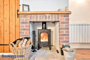 Woodcutter's Cottage - Image 1