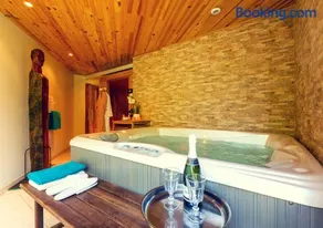 SAUNA - JACUZZI - 100% PRIVÉ - L'ESTANTADA - Image 1