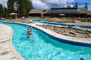 Lynx Lane 08 | Discover Sunriver - Image 1