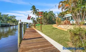 Waterfront Home with Dock, Ocean Access, Close to Downtown - Image 1