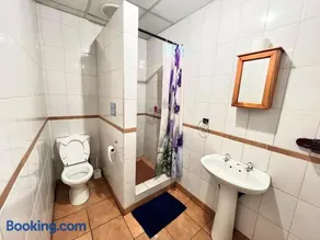 Blue Lantern Bed and Breakfast - Image 5