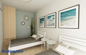 Sunny Resort - Image 2