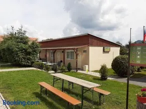 Autocamp Free Star - Chatky a Bungalovy - Image 1