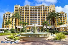 Modern Miami Suite Near the Beach - Image 3