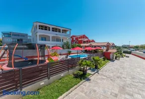 New! Luxurious Villa ANCORA - Image 1