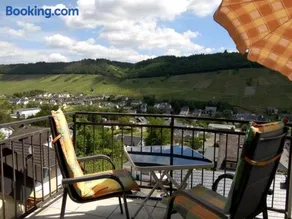 Ferienwohnung Panoramablick - Waldrandnähe - Weitblick - Ostbalkon und Südloggia - Image 2