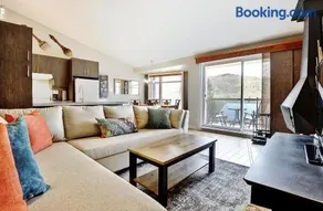 Condo 58 Chemin de la Corniche by Les Chalets Alpins - Image 1