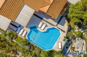 Asteria Villas - Image 1
