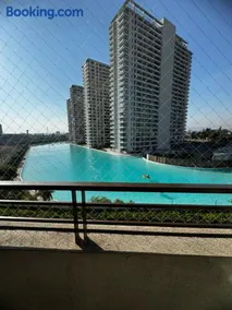Vista Laguna Condominio - Image 1