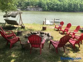 7 Bedroom Lakefront with Private Dock - Image 4