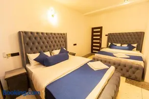 John's Place - Image 2