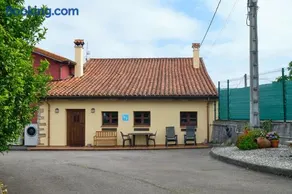 Casa de pueblo adosada, en la zona rural de Gijón. - Image 2